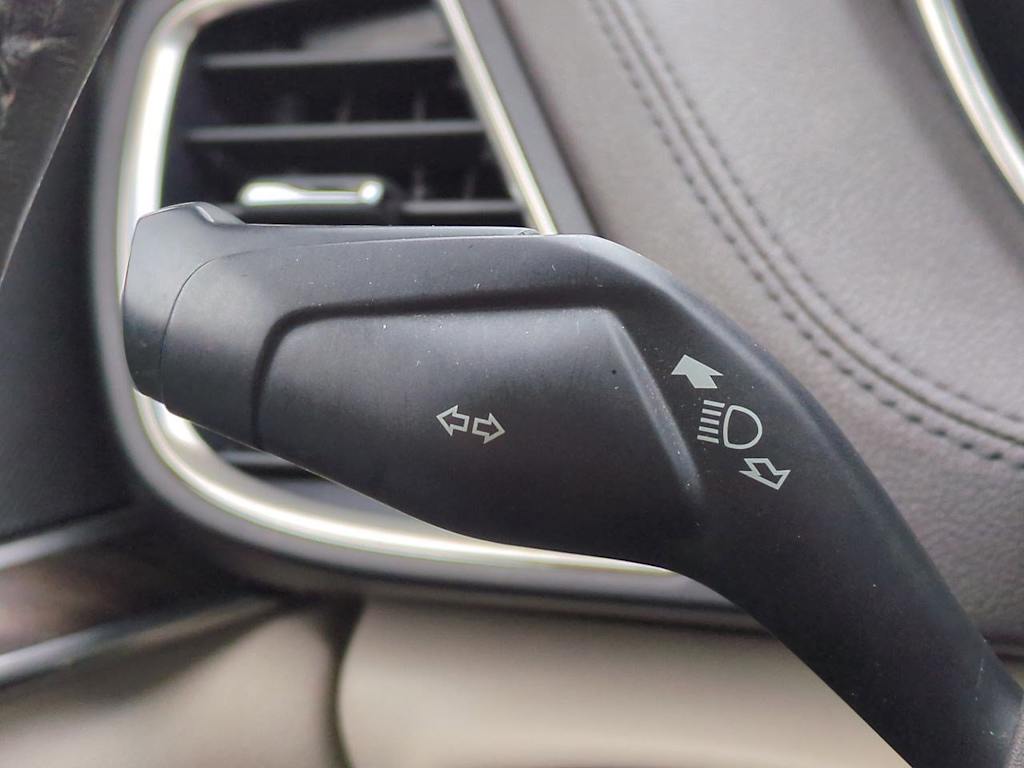 Thumbnail: 2016 Lincoln MKX - 30