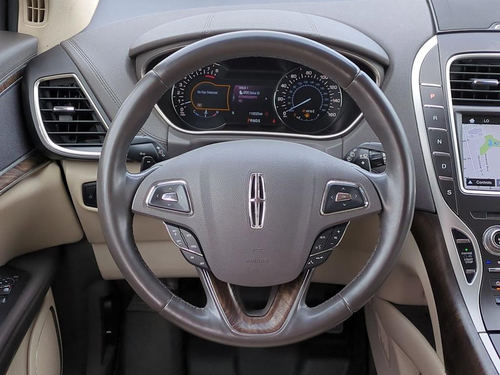 Thumbnail: 2016 Lincoln MKX - 13