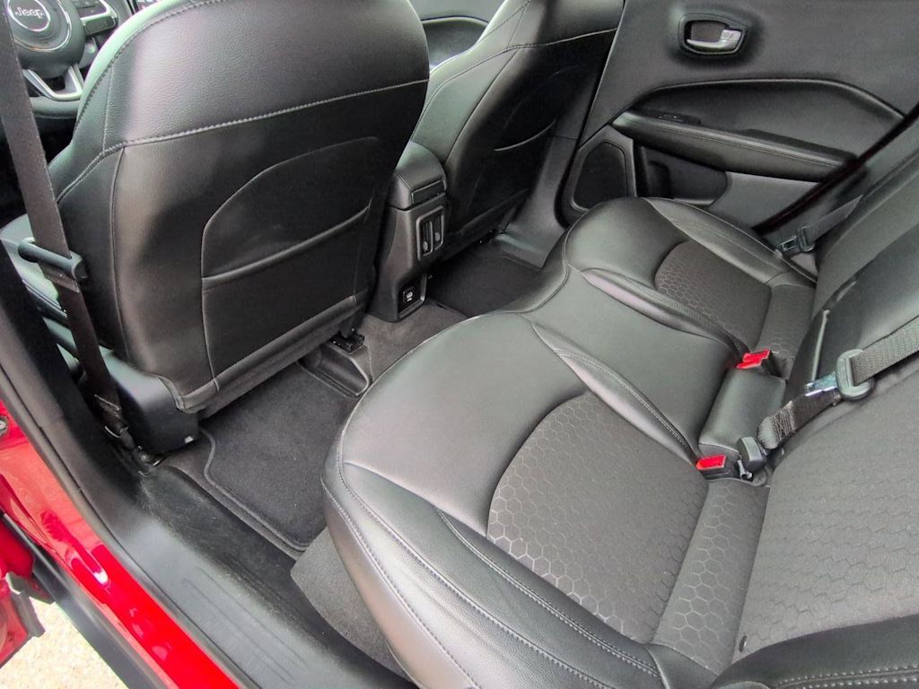 Thumbnail: 2021 Jeep Compass - 13