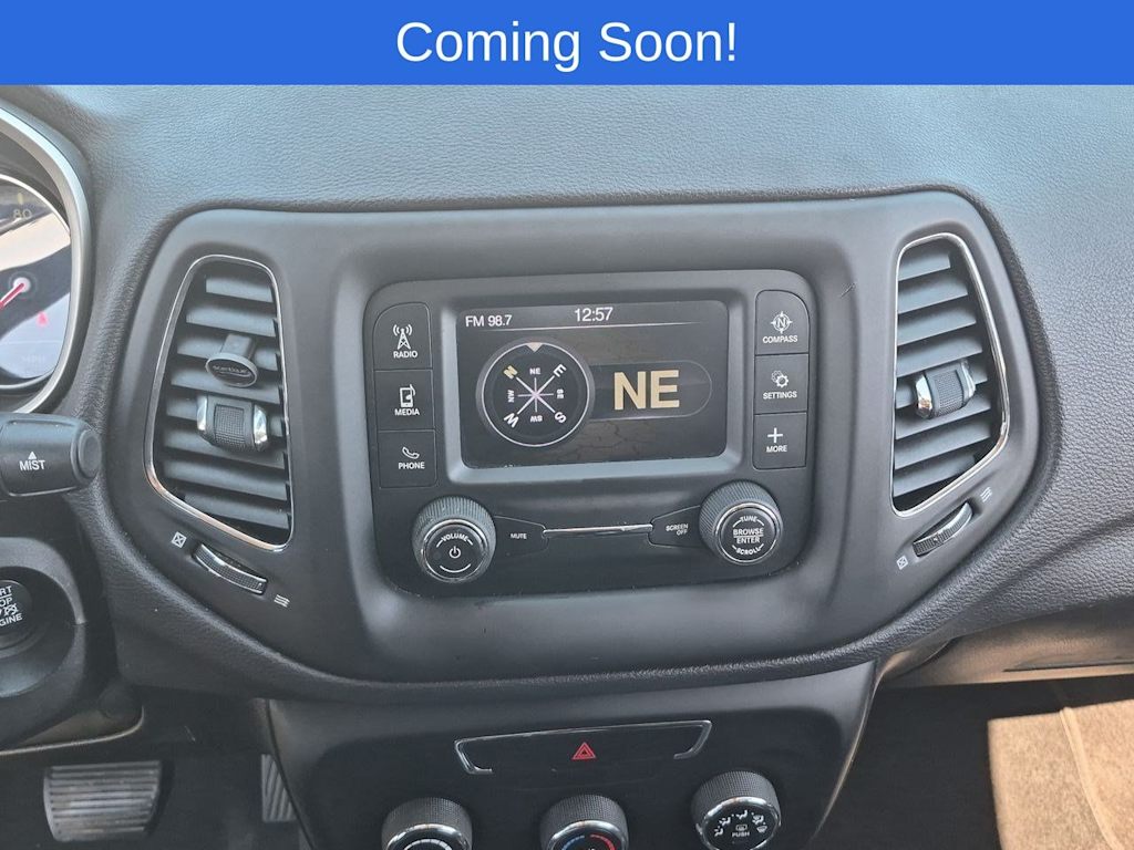 Thumbnail: 2017 Jeep Compass - 16