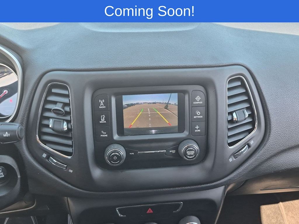 Thumbnail: 2017 Jeep Compass - 34