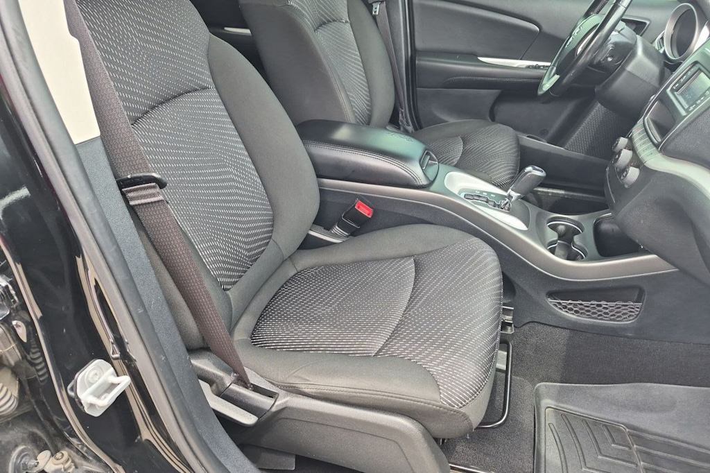 Thumbnail: 2020 Dodge Journey - 12