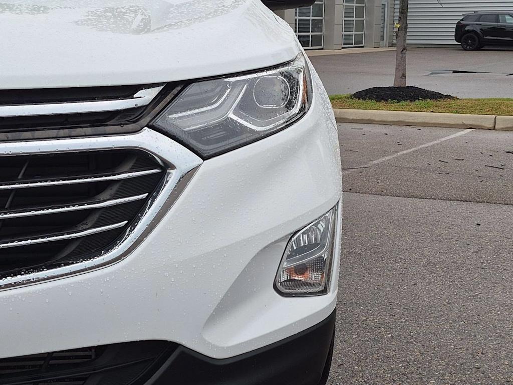 Thumbnail: 2018 Chevrolet Equinox - 24