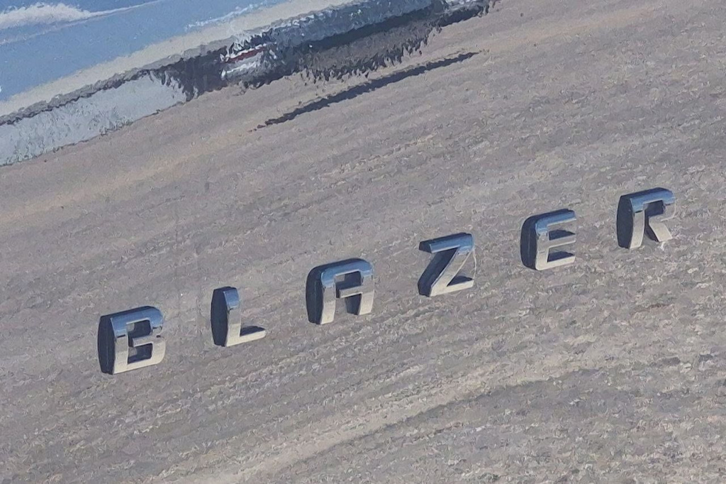 Thumbnail: 2023 Chevrolet Blazer - 25