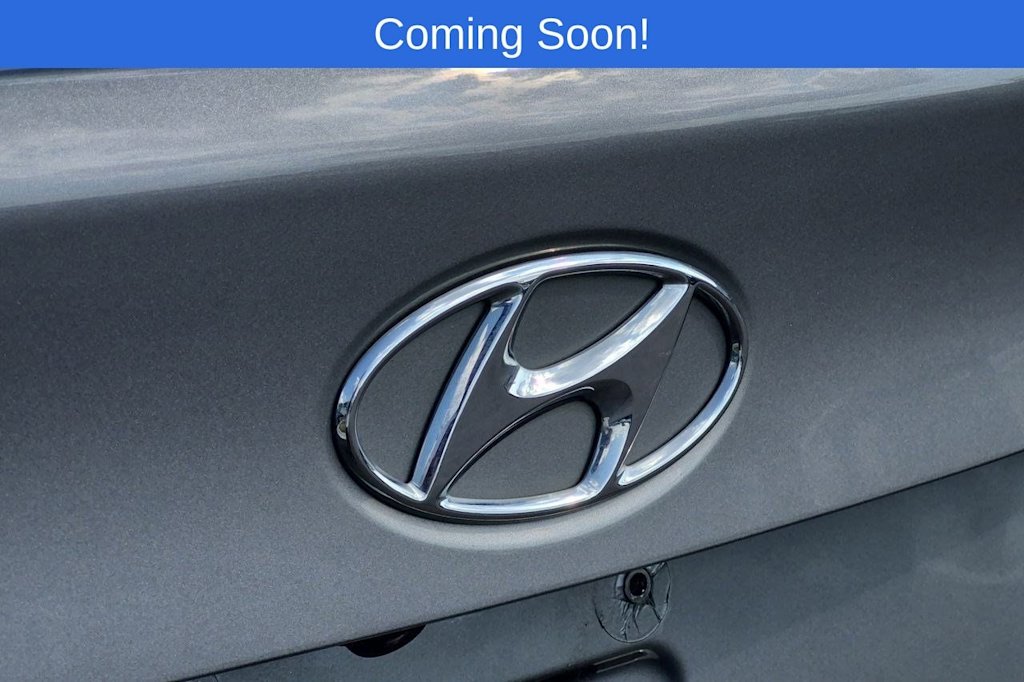Thumbnail: 2022 Hyundai Accent - 7