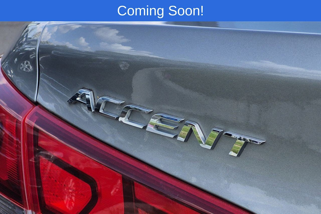 Thumbnail: 2022 Hyundai Accent - 24