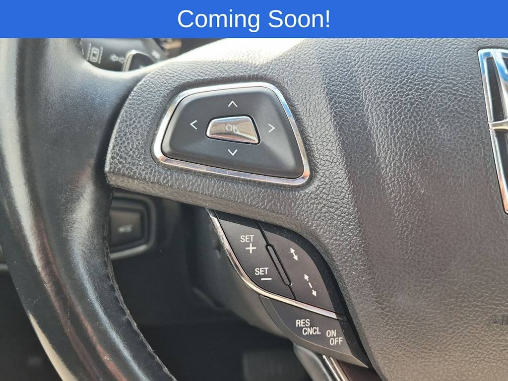 Thumbnail: 2015 Lincoln MKZ - 27