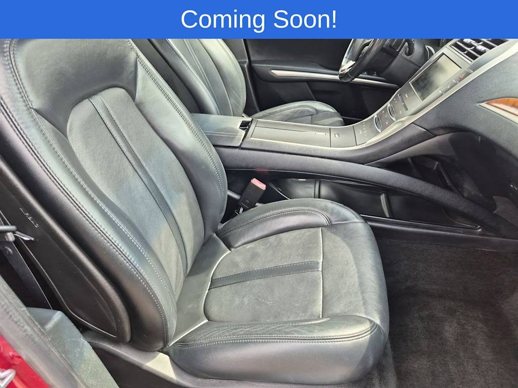 Thumbnail: 2015 Lincoln MKZ - 26