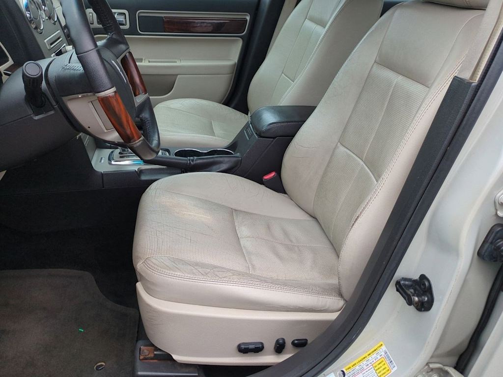 Thumbnail: 2008 Lincoln MKZ - 10