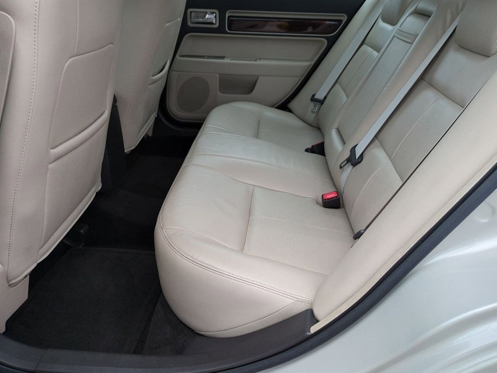 Thumbnail: 2008 Lincoln MKZ - 25