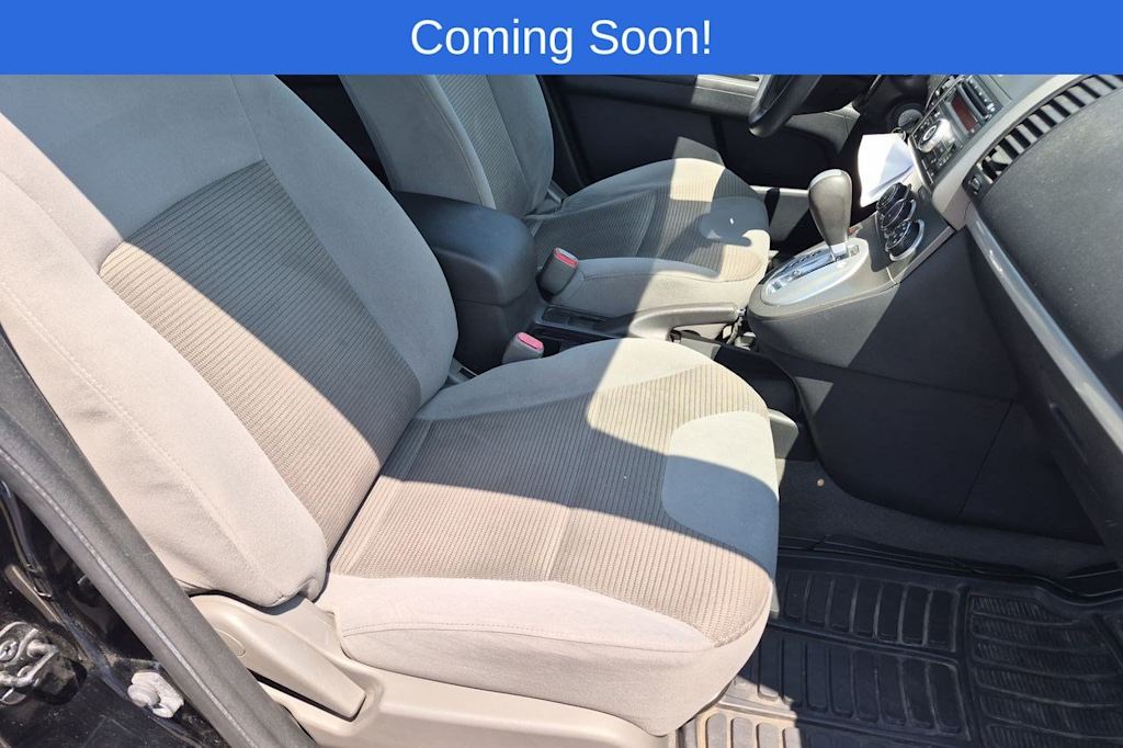 Thumbnail: 2012 Nissan Sentra - 26