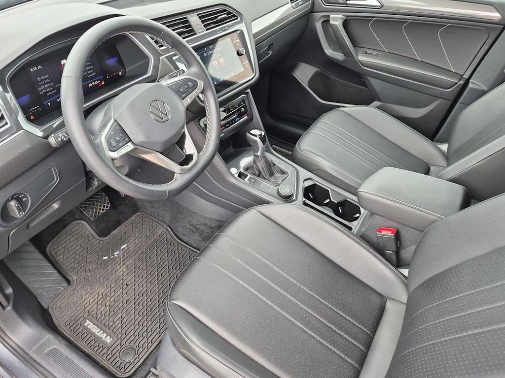 Thumbnail: 2024 Volkswagen Tiguan - 11
