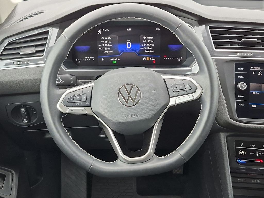 Thumbnail: 2024 Volkswagen Tiguan - 10