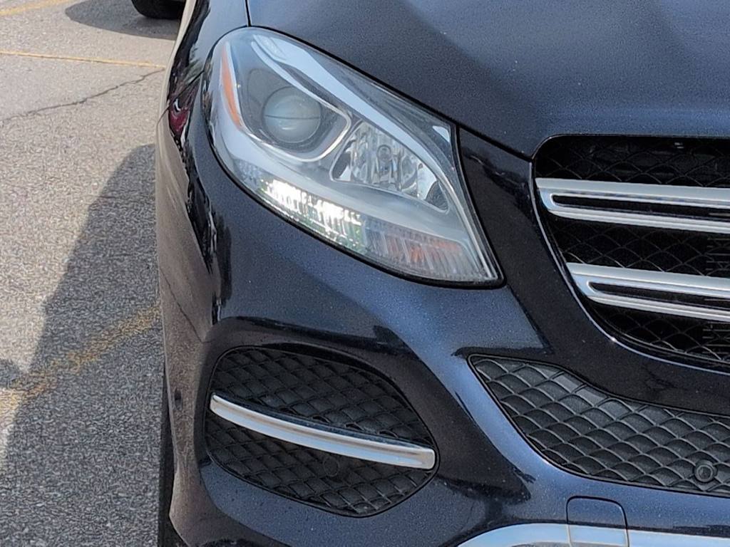 Thumbnail: 2018 Mercedes-Benz GLE - 22