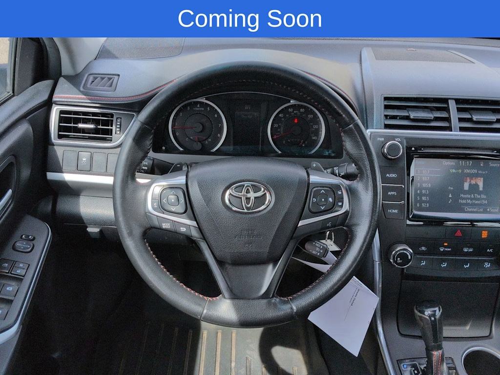 Thumbnail: 2015 Toyota Camry - 13