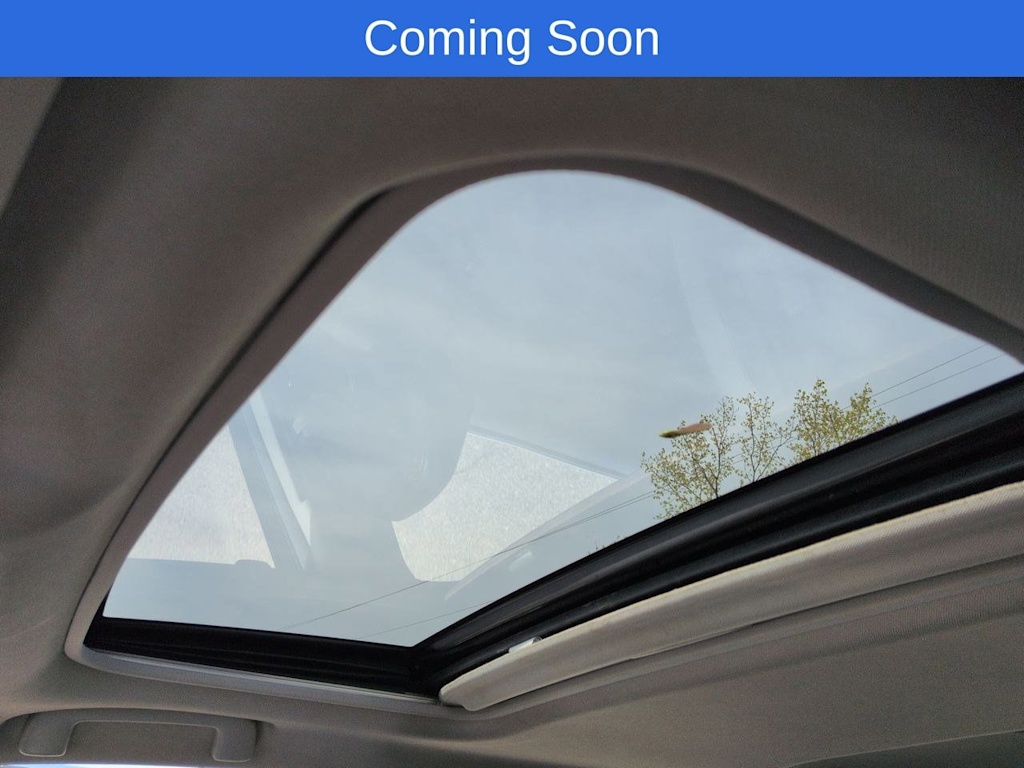 Thumbnail: 2015 Toyota Camry - 22