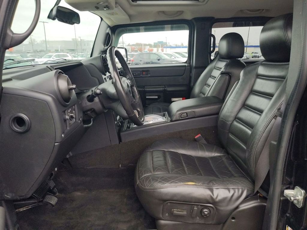 2005 Hummer H2  10