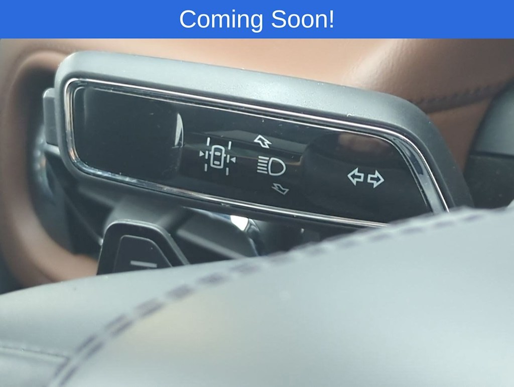 Thumbnail: 2024 Lincoln Aviator - 16