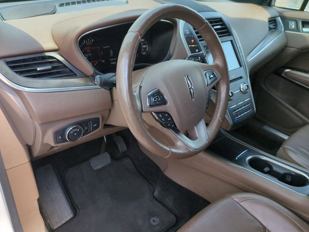 Thumbnail: 2018 Lincoln MKC - 2