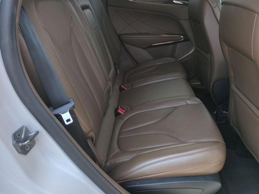 Thumbnail: 2018 Lincoln MKC - 26