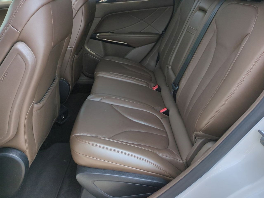 Thumbnail: 2018 Lincoln MKC - 25