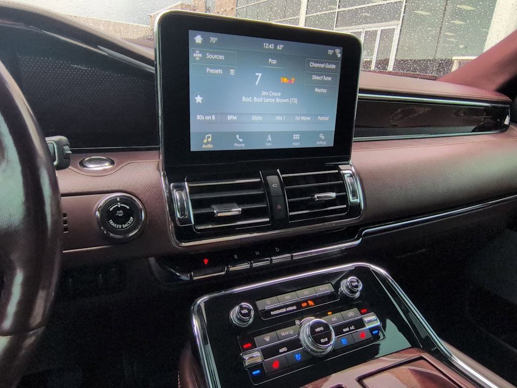 Thumbnail: 2019 Lincoln Navigator - 13
