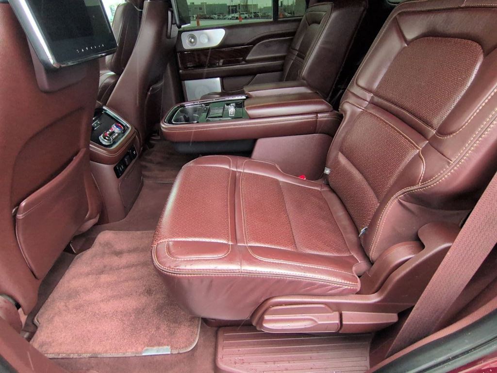 Thumbnail: 2019 Lincoln Navigator - 12