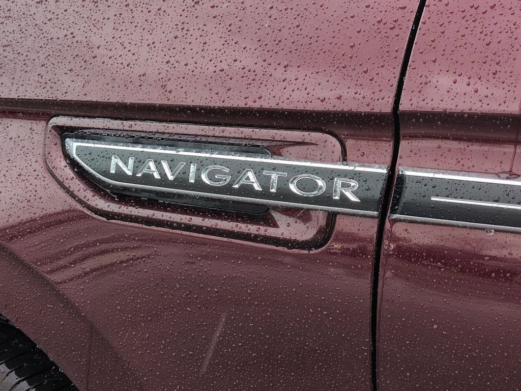 Thumbnail: 2019 Lincoln Navigator - 7