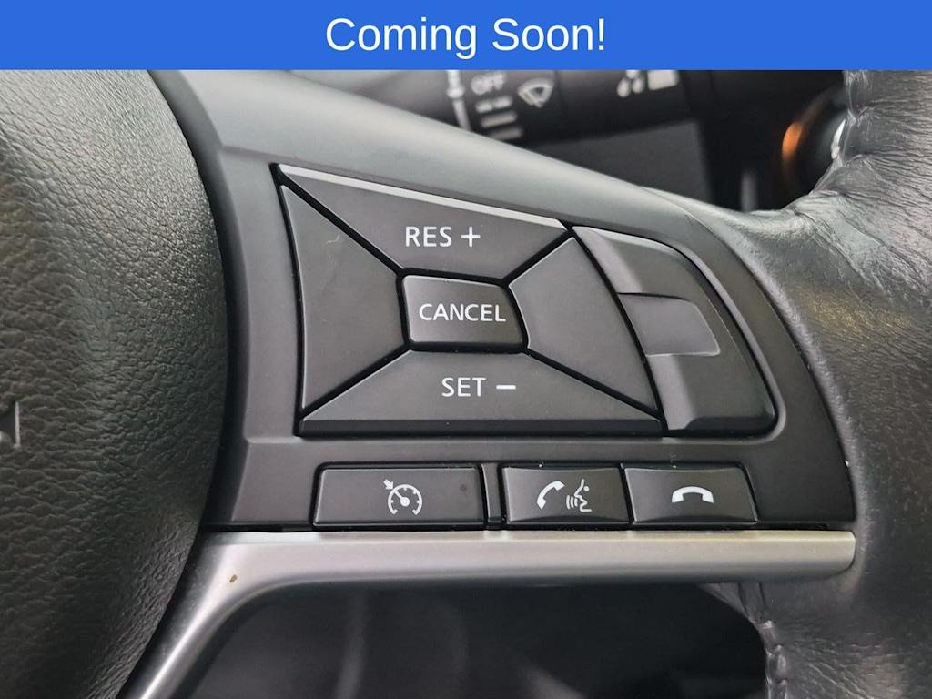 Thumbnail: 2017 Nissan Rogue - 25