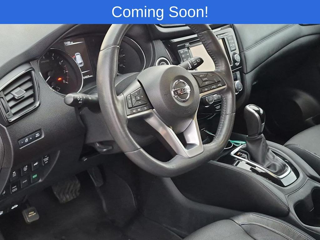 Thumbnail: 2017 Nissan Rogue - 2