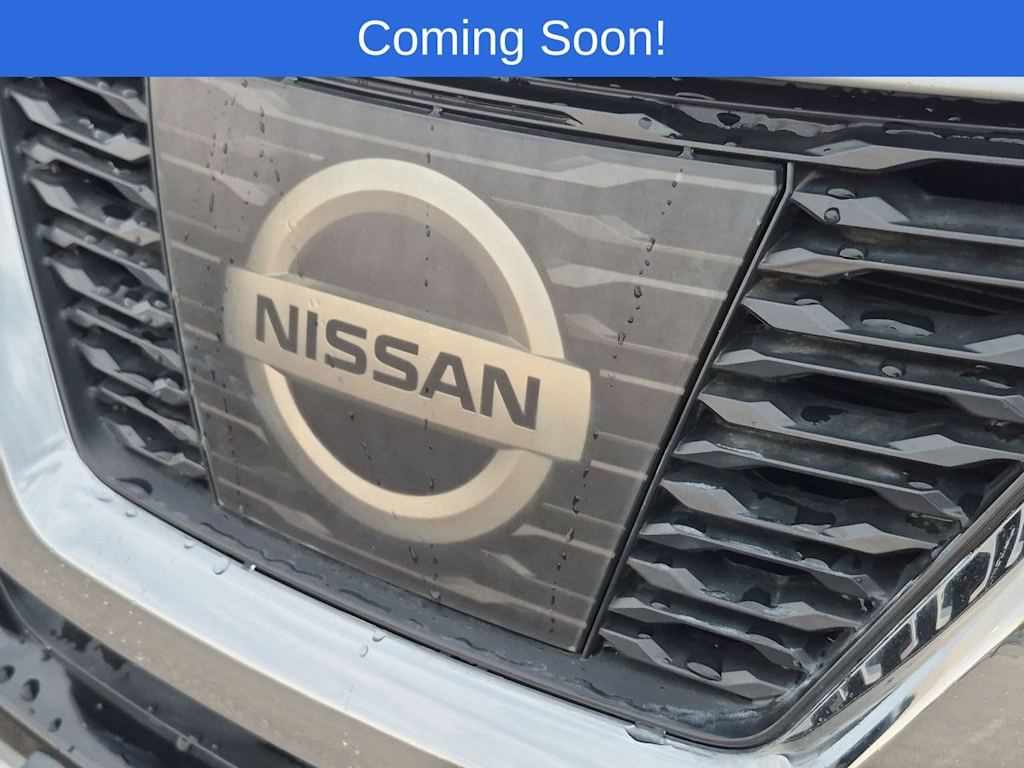 Thumbnail: 2017 Nissan Rogue - 3
