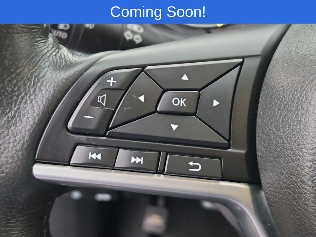 Thumbnail: 2017 Nissan Rogue - 24