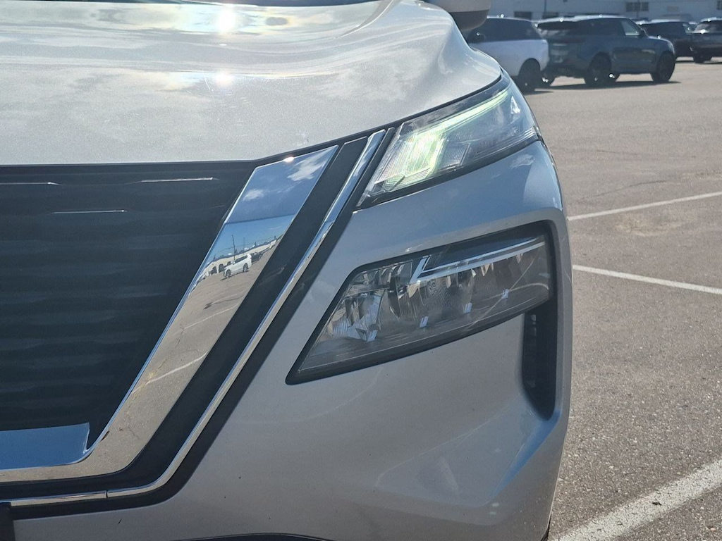 Thumbnail: 2023 Nissan Rogue - 25