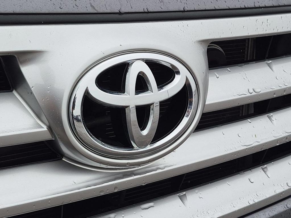Thumbnail: 2012 Toyota Highlander - 7