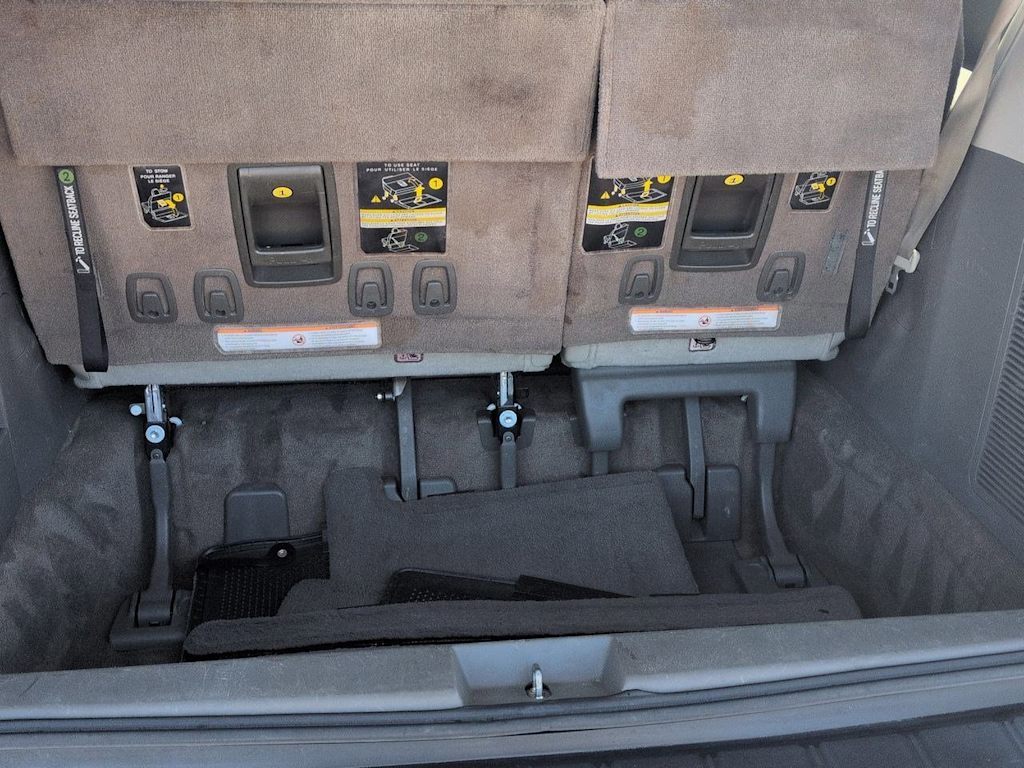 Thumbnail: 2015 Toyota Sienna - 34