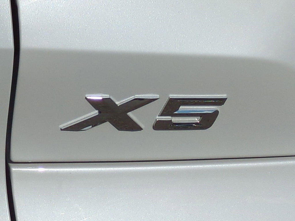 Thumbnail: 2024 BMW X5 - 23