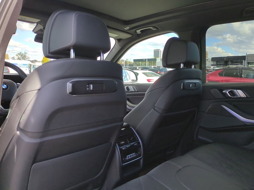 Thumbnail: 2024 BMW X5 - 12