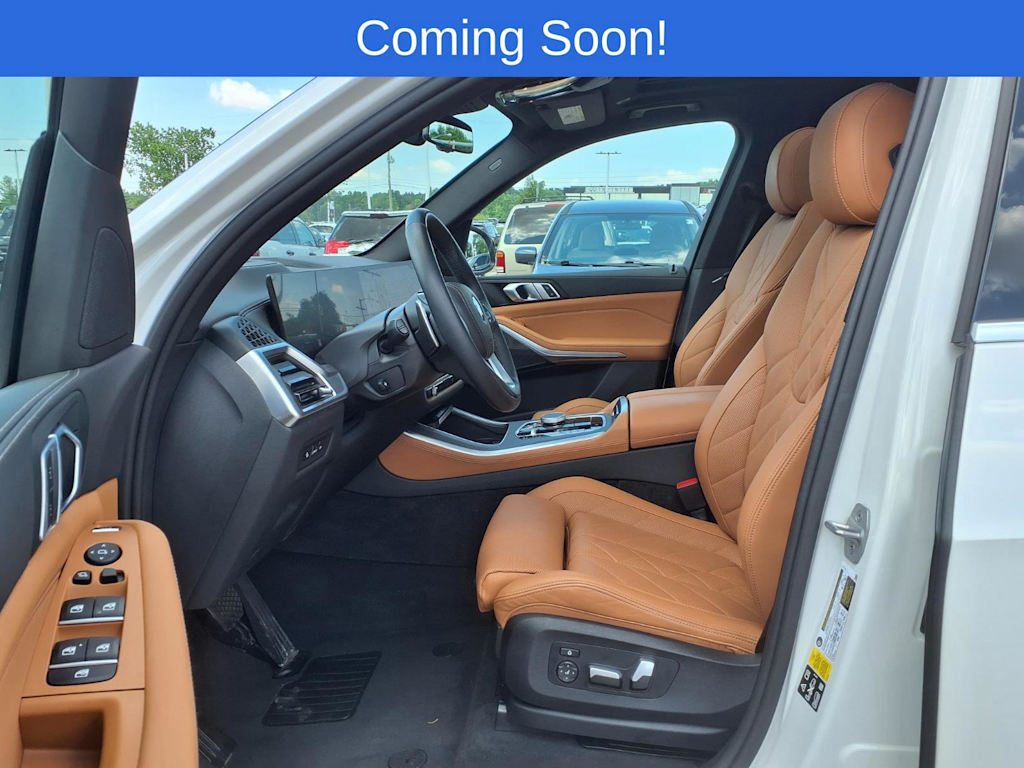 Thumbnail: 2024 BMW X5 - 10