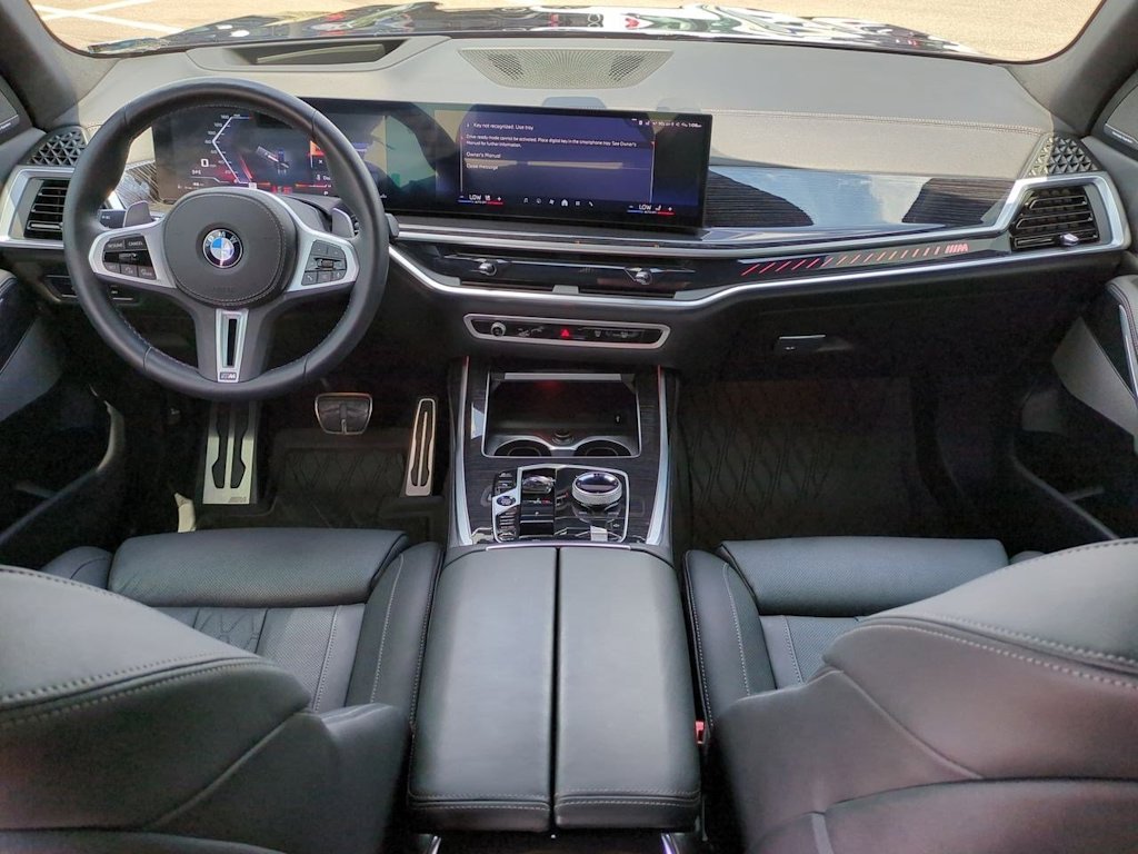 Thumbnail: 2025 BMW X7 - 9