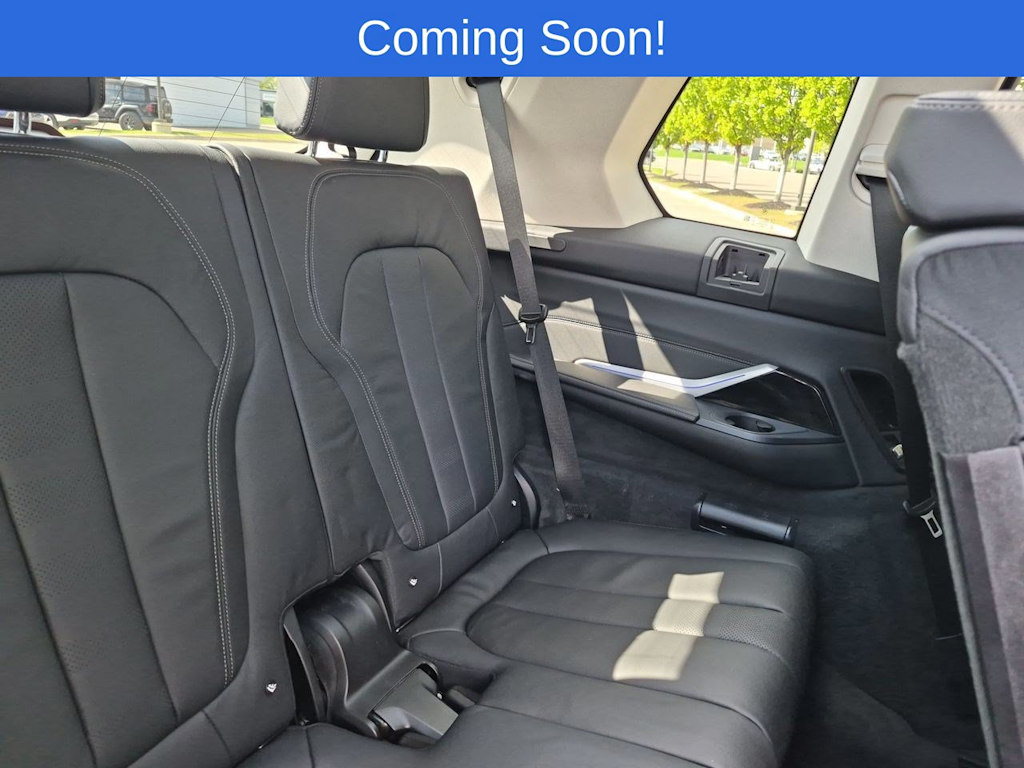 Thumbnail: 2022 BMW X7 - 30