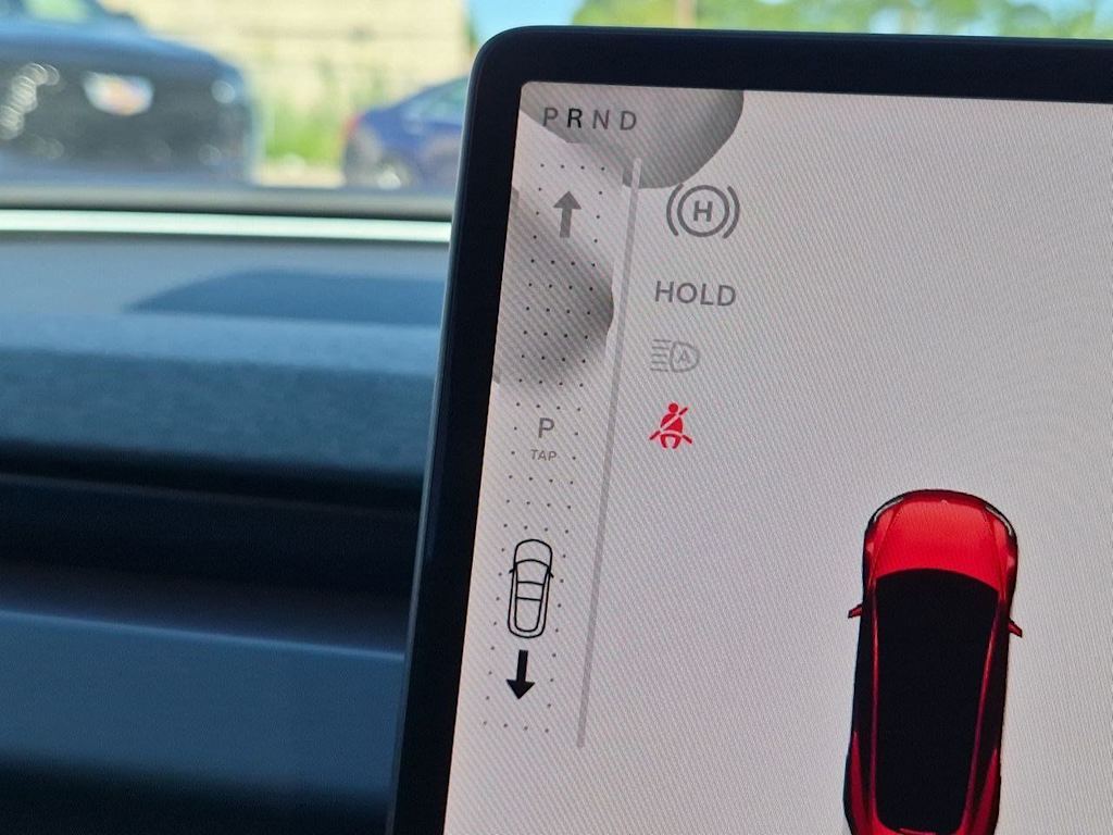 Thumbnail: 2024 Tesla Model 3 - 32