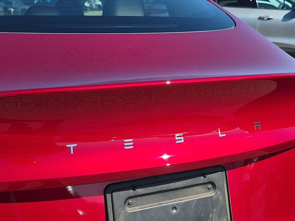 Thumbnail: 2024 Tesla Model 3 - 21