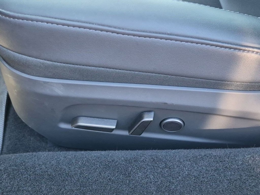 Thumbnail: 2024 Tesla Model 3 - 23