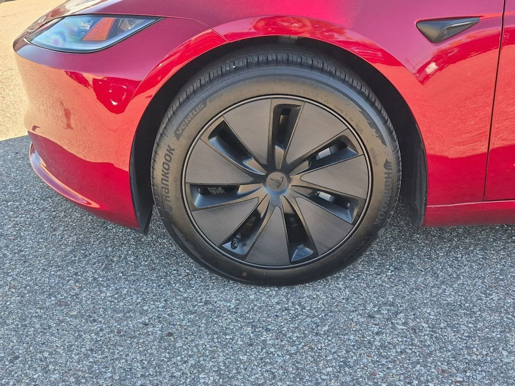 Thumbnail: 2024 Tesla Model 3 - 8