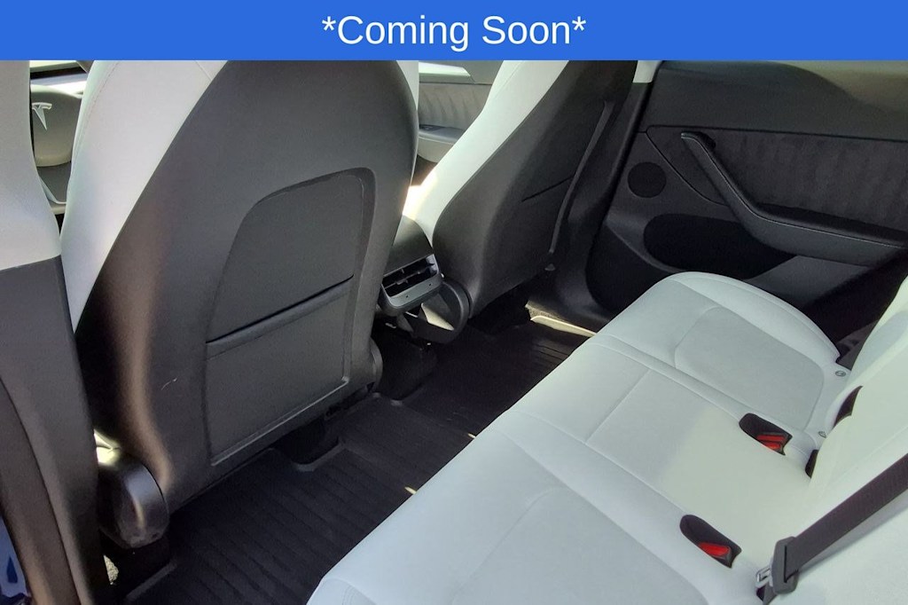 Thumbnail: 2023 Tesla Model Y - 12