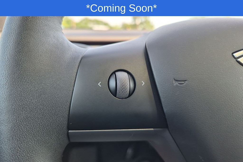 Thumbnail: 2023 Tesla Model Y - 27