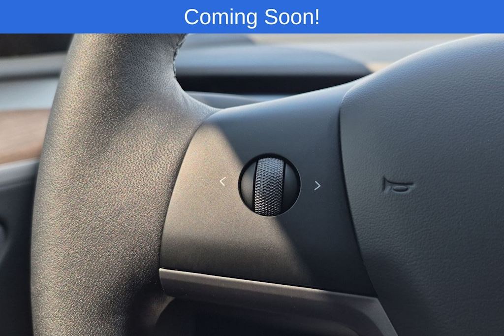Thumbnail: 2024 Tesla Model Y - 25