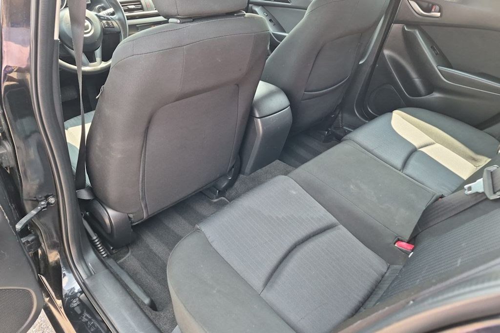 Thumbnail: 2015 Mazda Mazda3 - 13