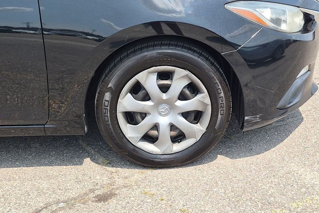 Thumbnail: 2015 Mazda Mazda3 - 8