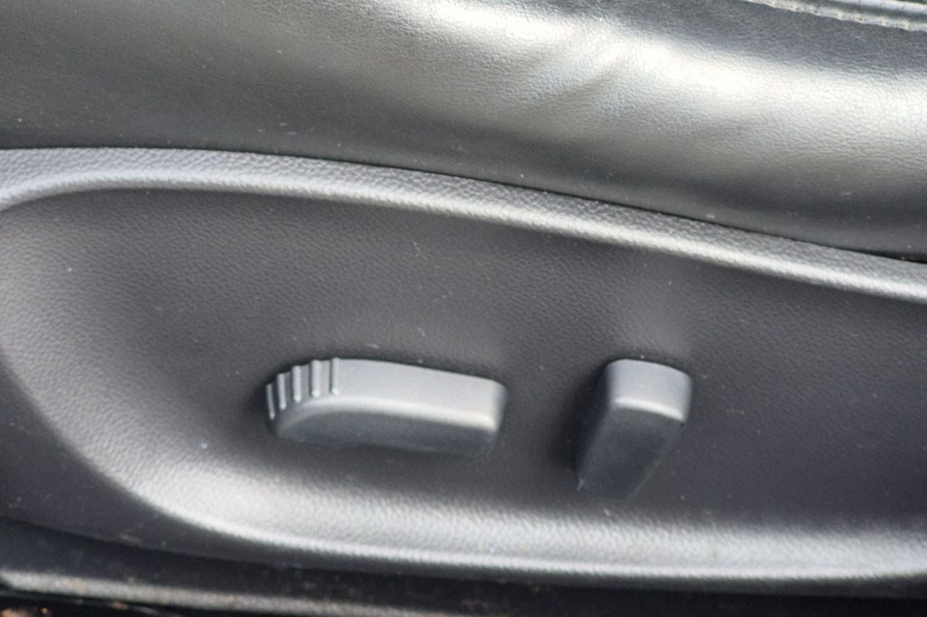 Thumbnail: 2013 INFINITI G37 - 24